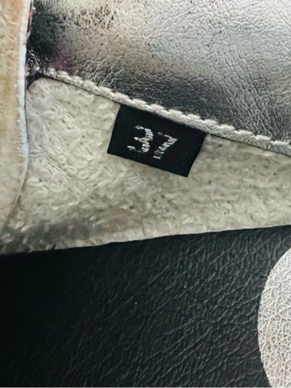 P448 low top